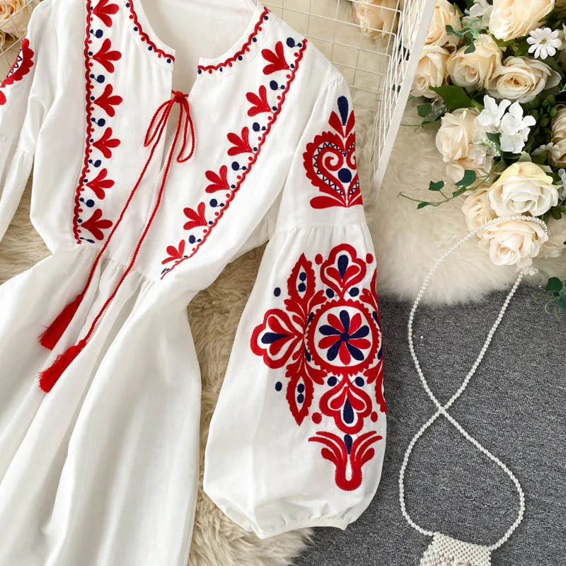 Women Autumn Dresses Bohemian Embroidered Flower O-Neck Lantern Sleeve High Waist Pleated Dress All-match Female Vestidos